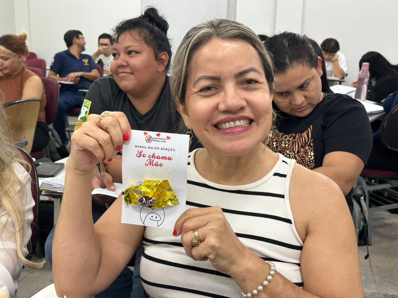 Homenagem do Dia das Mães Nilton Lins